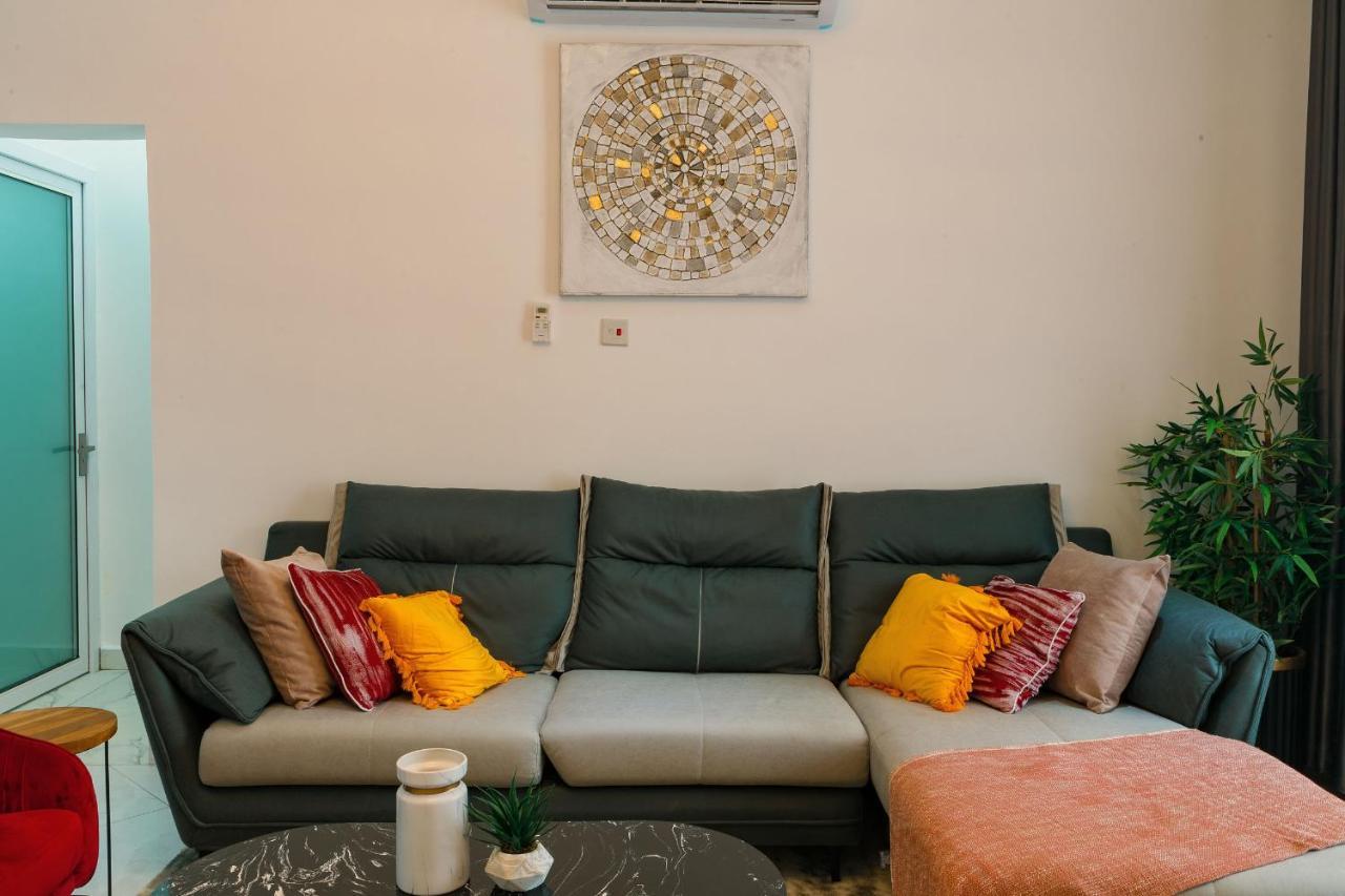 The Avery Apartments At Odomaa Place, East Airport Accra Esterno foto