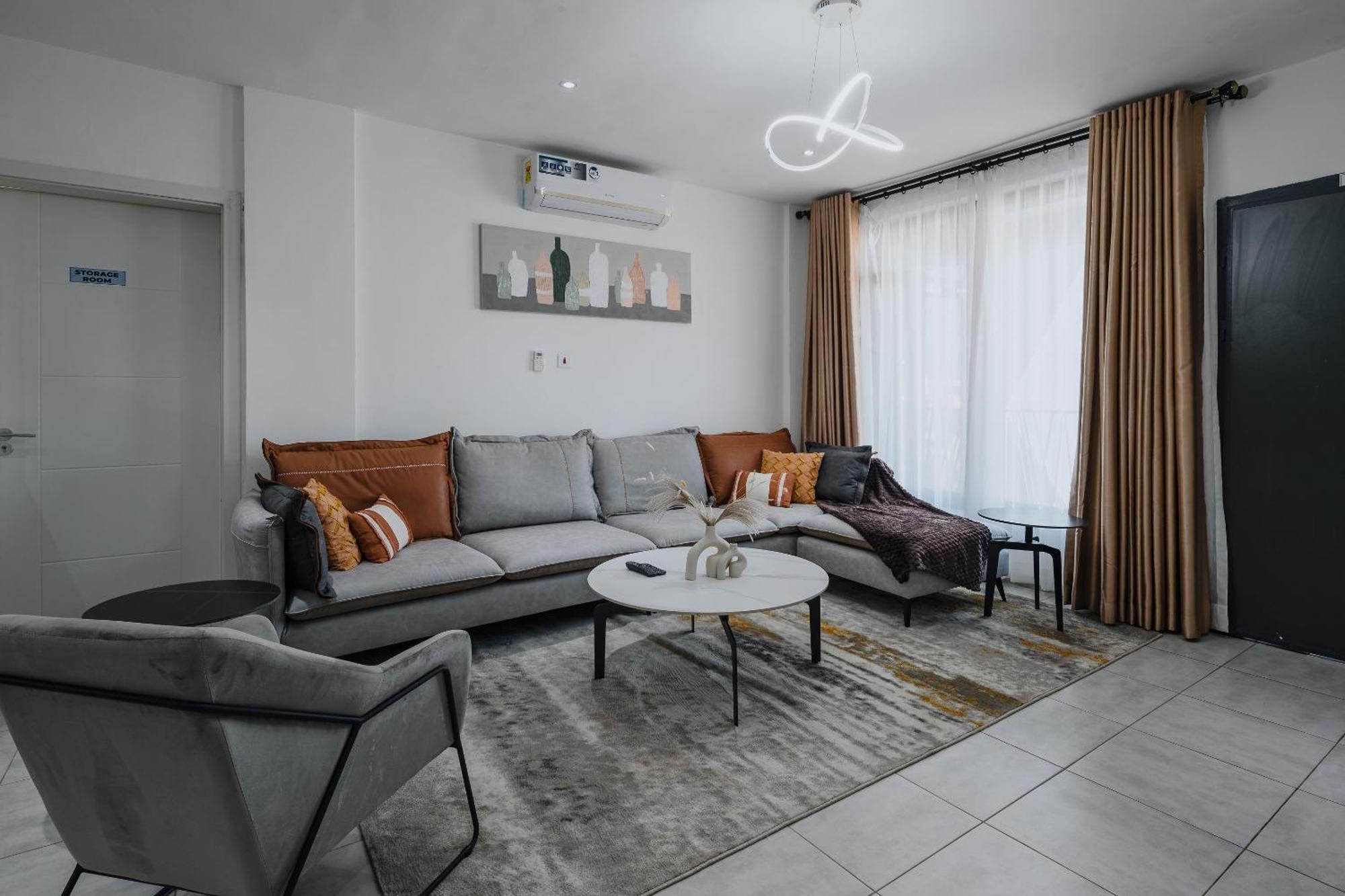 The Avery Apartments At Odomaa Place, East Airport Accra Esterno foto