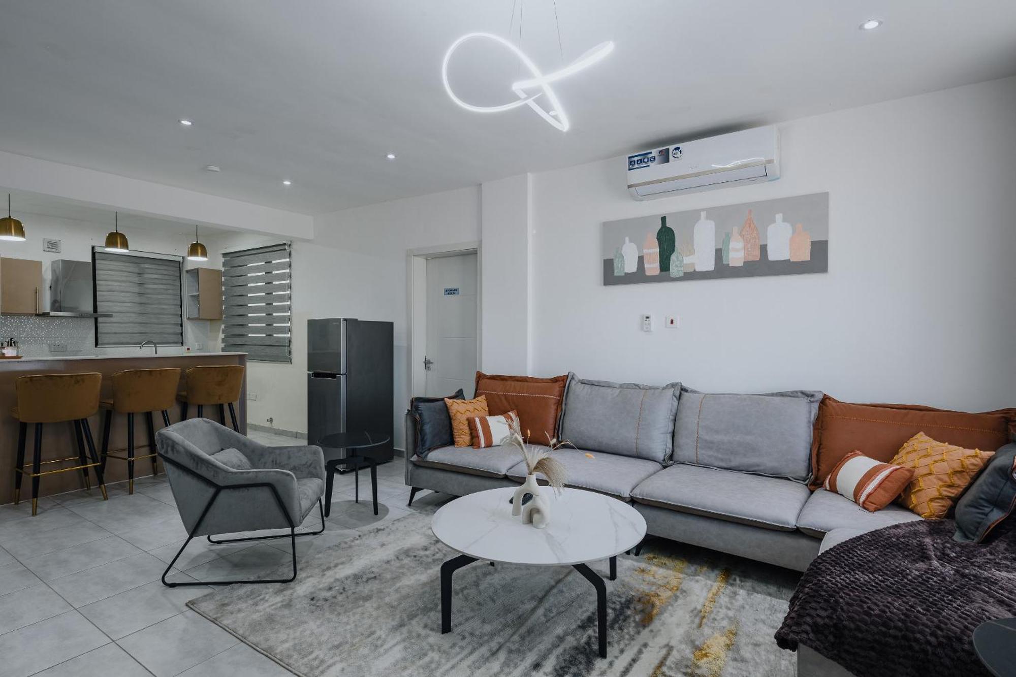 The Avery Apartments At Odomaa Place, East Airport Accra Esterno foto