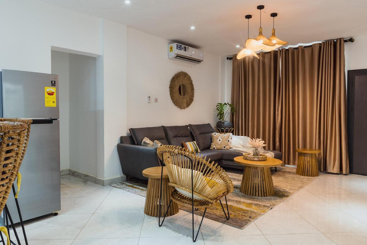 The Avery Apartments At Odomaa Place, East Airport Accra Esterno foto
